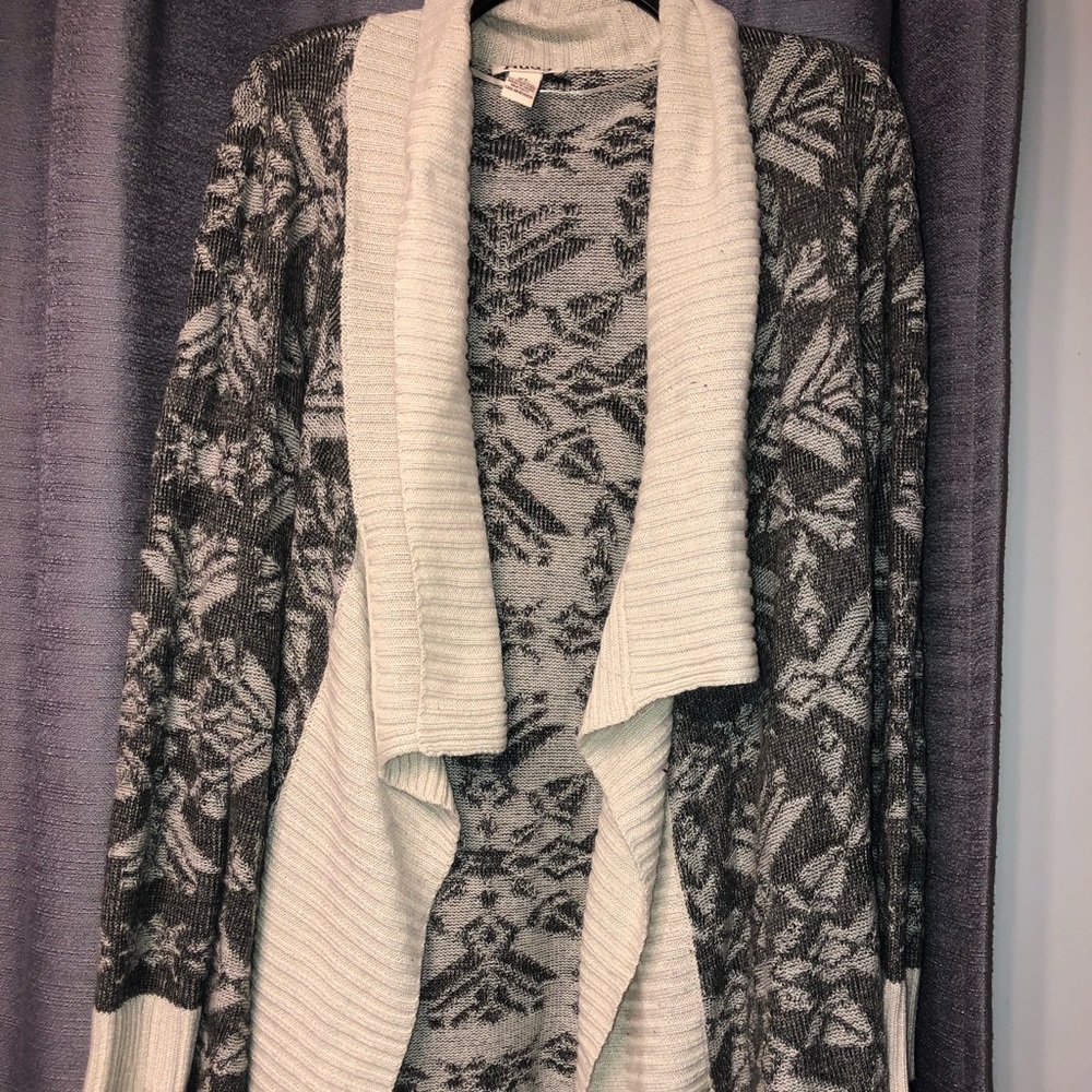 Mudd cardigan